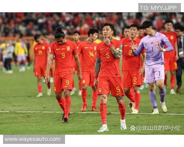 中国足球20号球员全方位解析 他的比赛风格与未来发展潜力